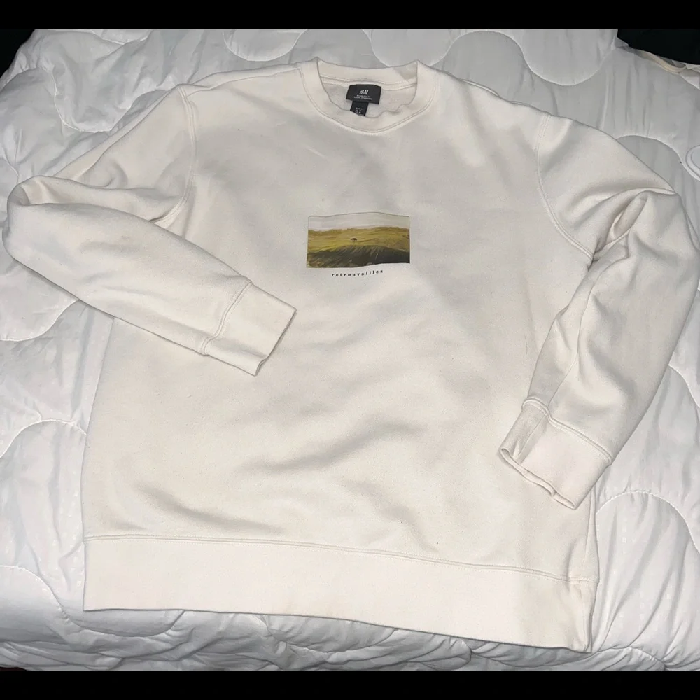 H&M - Picture 1 of 2